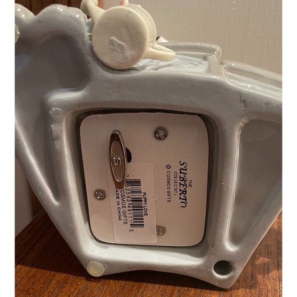 Cosmos Gifts SA49111 Fine Porcelain Three Puppies Dogs On Garden Steps with Flow - Picture 7 of 10